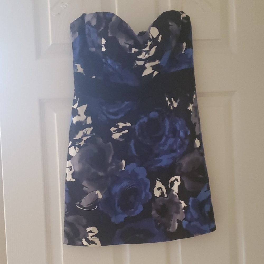 Forever 21 blue&grey roses strapless short dress